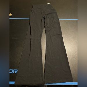 Offline flare by aerie